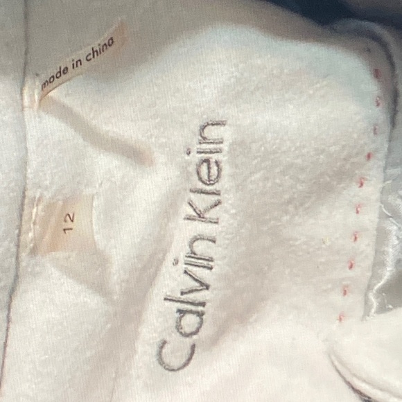 Elegant Women's Double-Breasted Tan Pea Coat - Picture 3 of 4